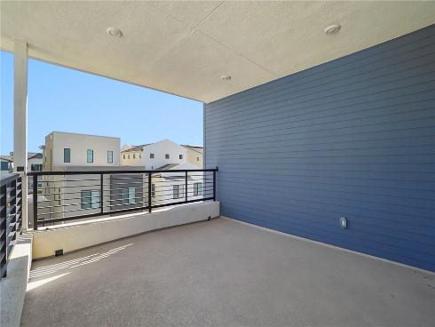 140 Yugen , Irvine, CA