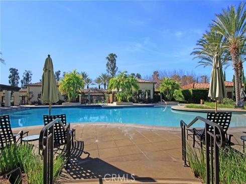 97 Twin Gables , Irvine, CA