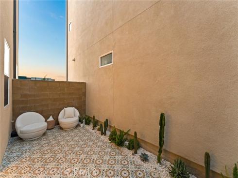 127 Restore , Irvine, CA