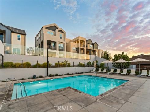 127 Restore , Irvine, CA