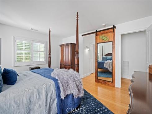 40  Waterspout  , Irvine, CA