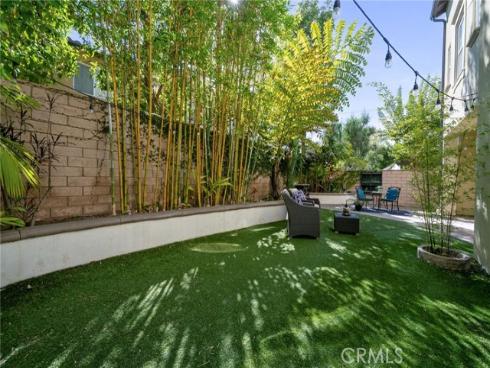 40  Waterspout  , Irvine, CA