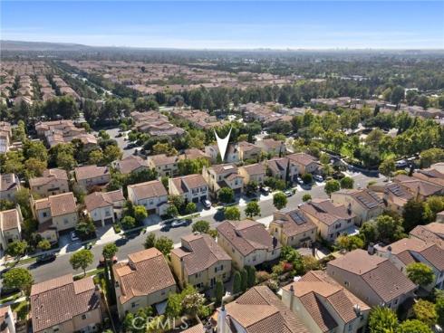 40  Waterspout  , Irvine, CA