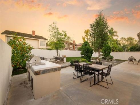 6 Broadleaf , Irvine, CA