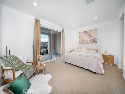 211 Baluster , Irvine, CA