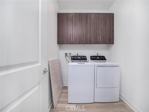 211 Baluster , Irvine, CA