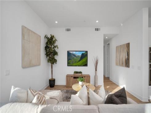 113  Junco  , Irvine, CA