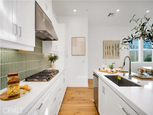 113  Junco  , Irvine, CA