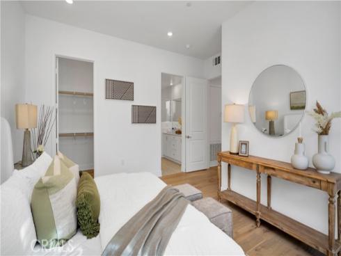 113  Junco  , Irvine, CA