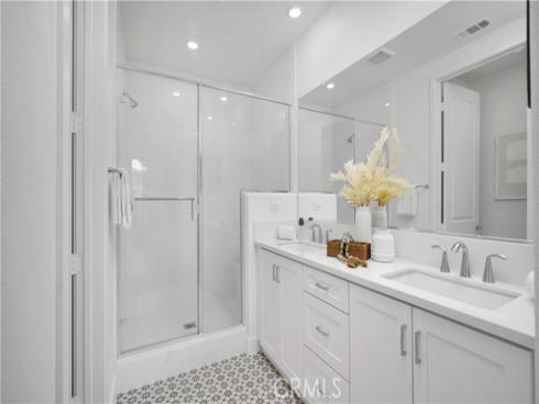 113  Junco  , Irvine, CA