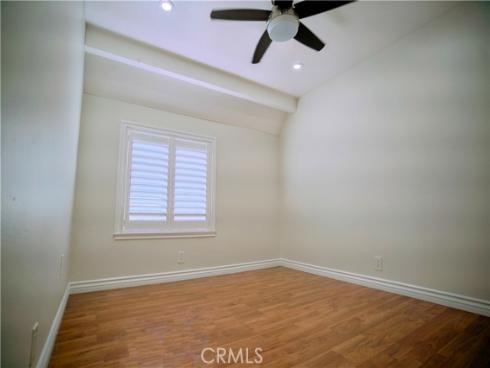 10  Raleigh  , Irvine, CA