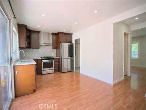 10  Raleigh  , Irvine, CA