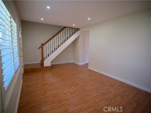 10  Raleigh  , Irvine, CA