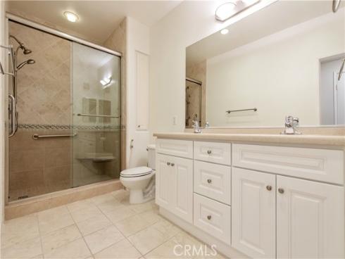 3261  Watermarke  , Irvine, CA