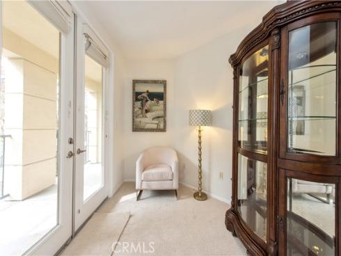 3261  Watermarke  , Irvine, CA