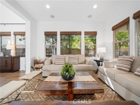 105  Newall  , Irvine, CA