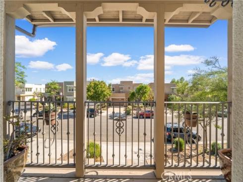 105  Newall  , Irvine, CA