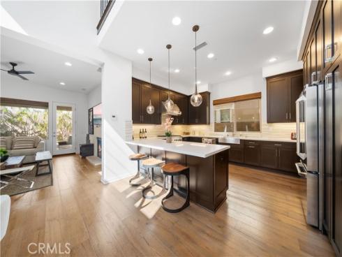 105  Newall  , Irvine, CA