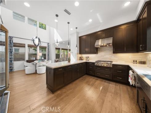 105  Newall  , Irvine, CA