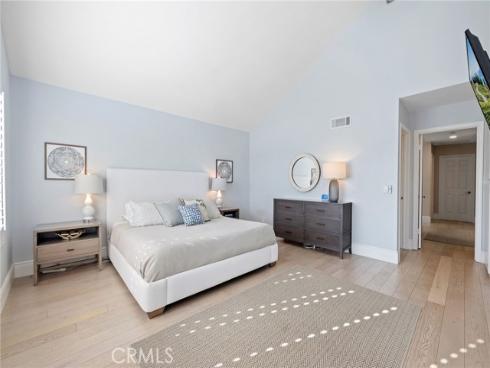 4  Rushingwind  7 , Irvine, CA