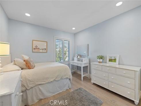 4  Rushingwind  7 , Irvine, CA