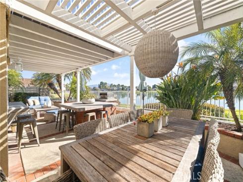 4  Rushingwind  7 , Irvine, CA