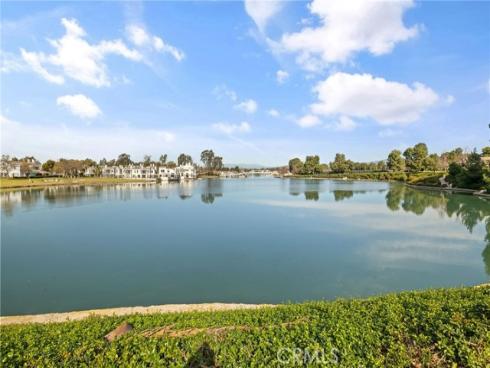 4  Rushingwind  7 , Irvine, CA