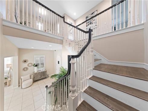 172  Newall  , Irvine, CA