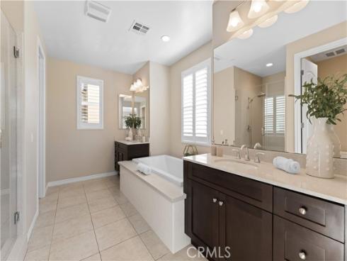 172  Newall  , Irvine, CA