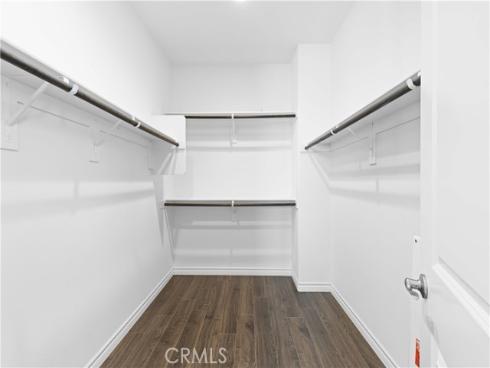 172  Newall  , Irvine, CA