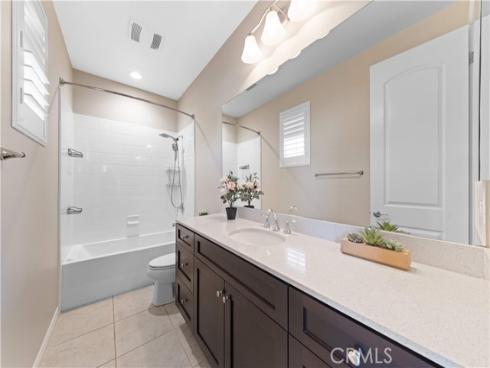 172  Newall  , Irvine, CA