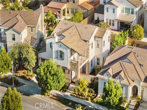 172  Newall  , Irvine, CA