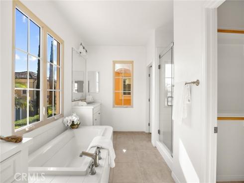 75 Lupari , Irvine, CA