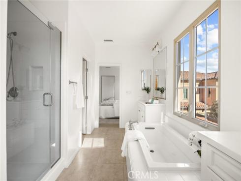 75 Lupari , Irvine, CA