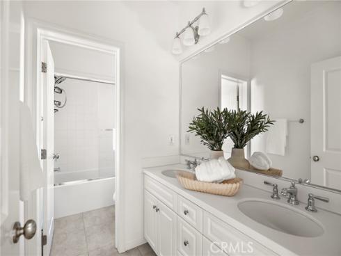 75 Lupari , Irvine, CA