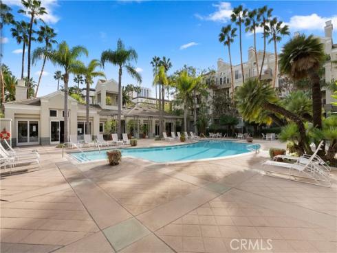 2233  Martin  311 , Irvine, CA