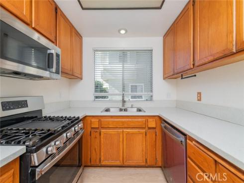 527  Springbrook  , Irvine, CA