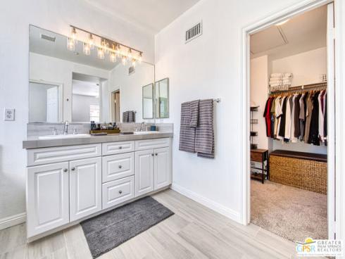 50  Vintage  , Irvine, CA