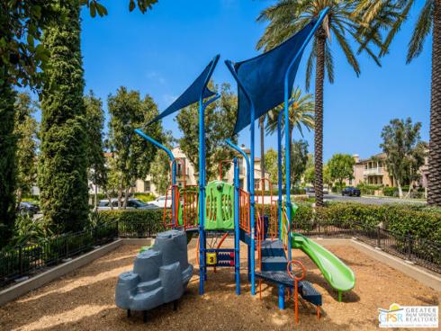 50  Vintage  , Irvine, CA