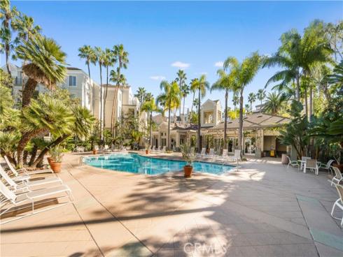 2233  Martin  204 , Irvine, CA