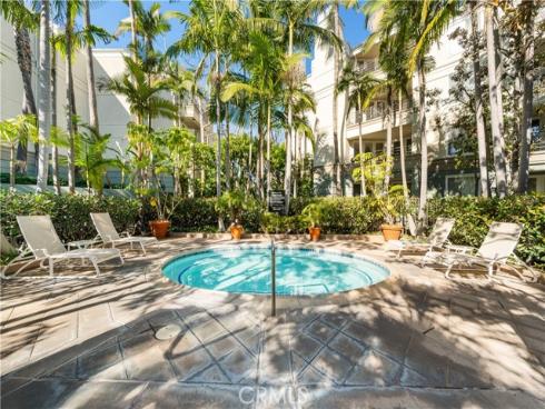 2233  Martin  204 , Irvine, CA