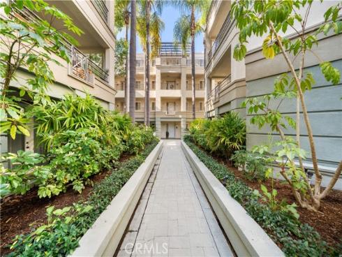 2233  Martin  204 , Irvine, CA