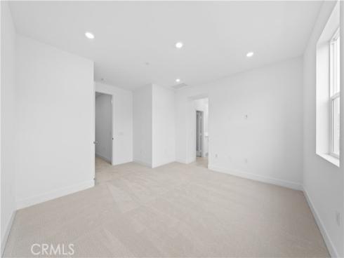 265  shoveler  , Irvine, CA