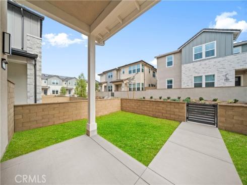 265  shoveler  , Irvine, CA