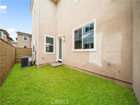 265  shoveler  , Irvine, CA