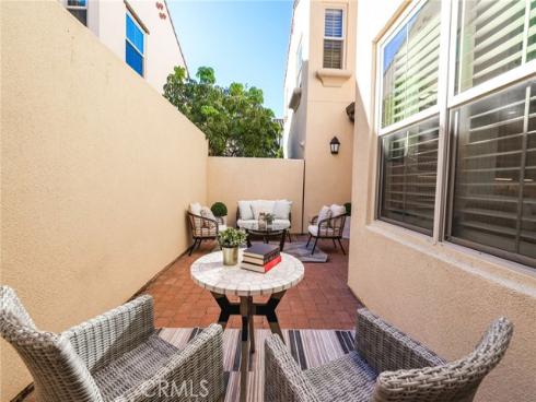 148  Velvet Flower  , Irvine, CA