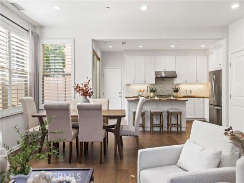 148  Velvet Flower  , Irvine, CA