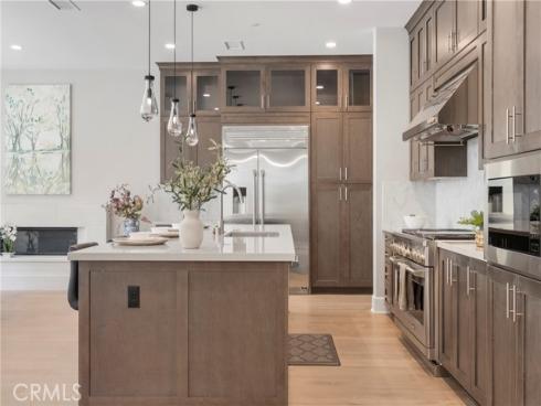 84  Rockinghorse  , Irvine, CA