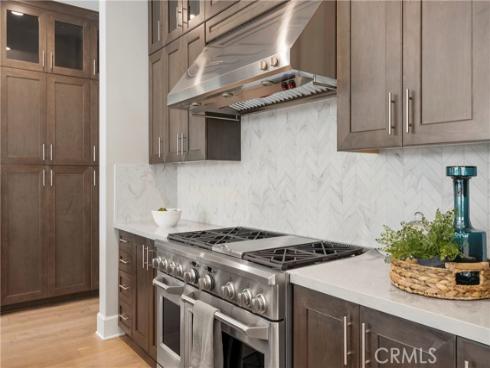 84  Rockinghorse  , Irvine, CA