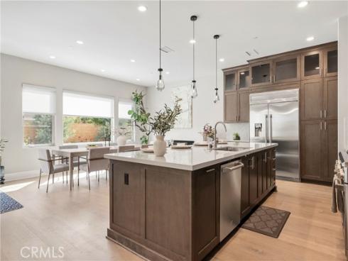 84  Rockinghorse  , Irvine, CA